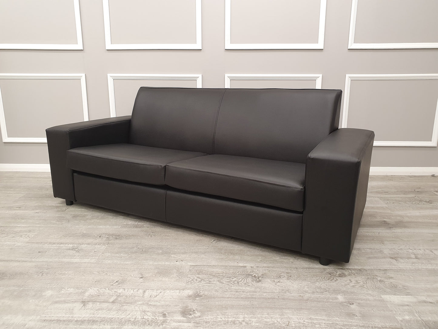 Nevada Sofa
