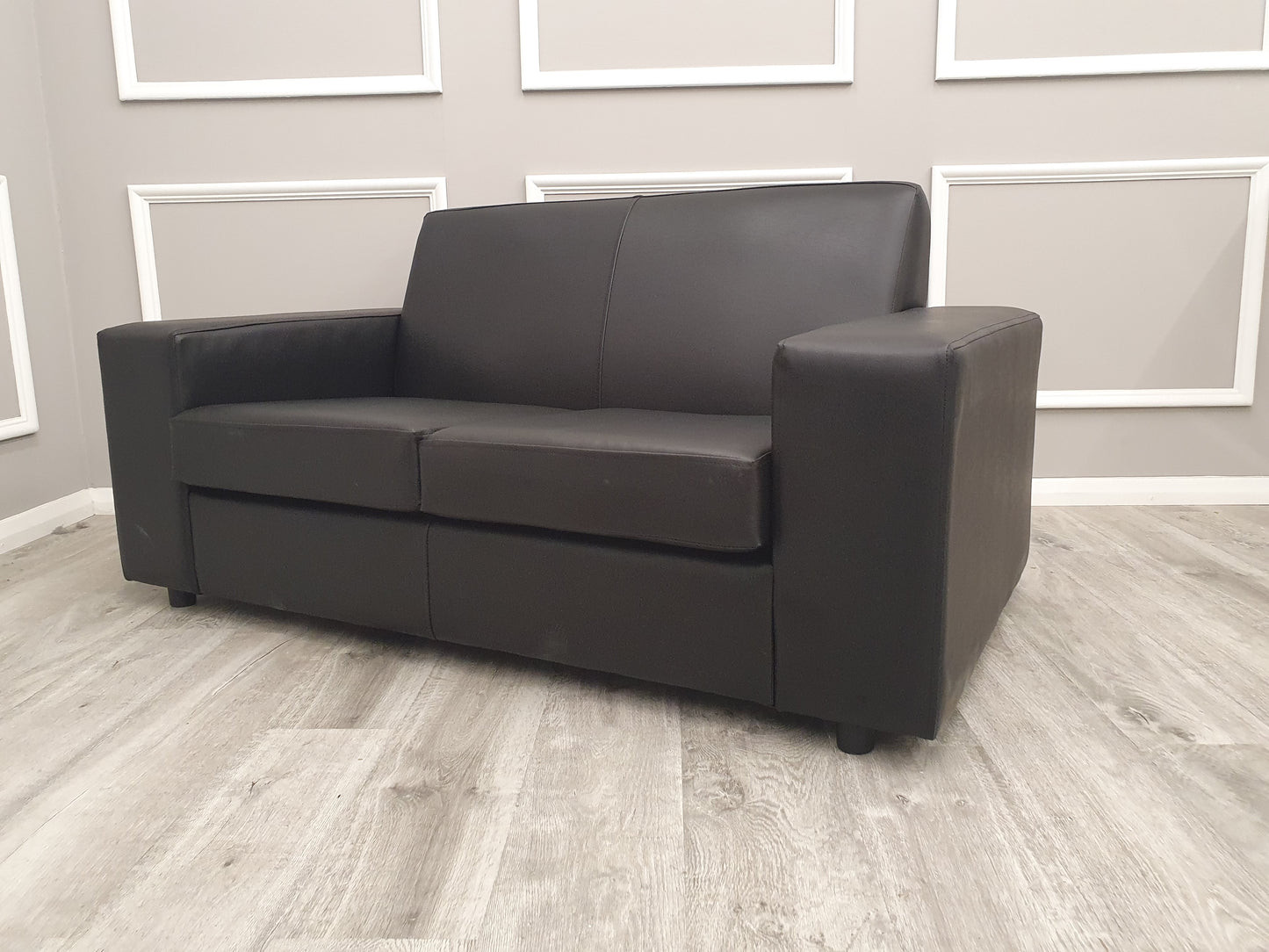 Nevada Sofa