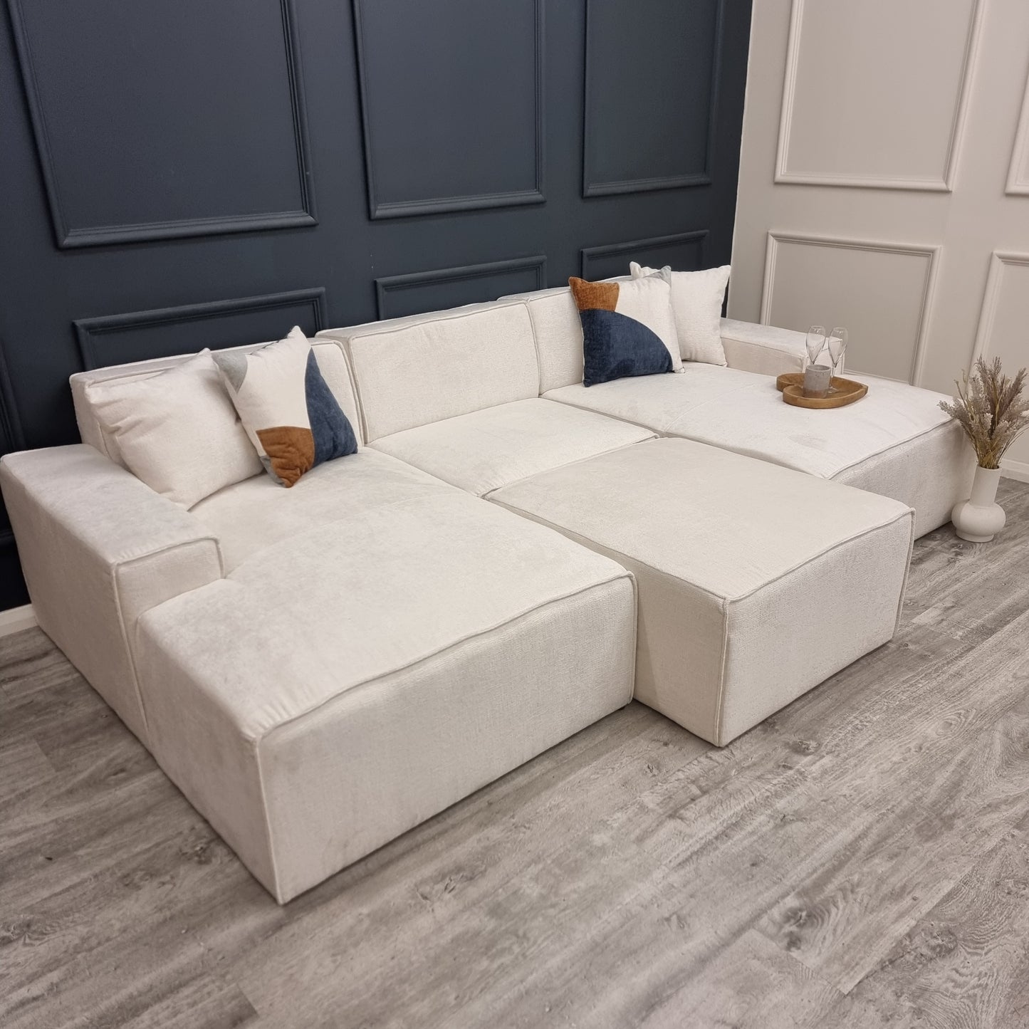 Atlanta Modula Sofa - Cinema
