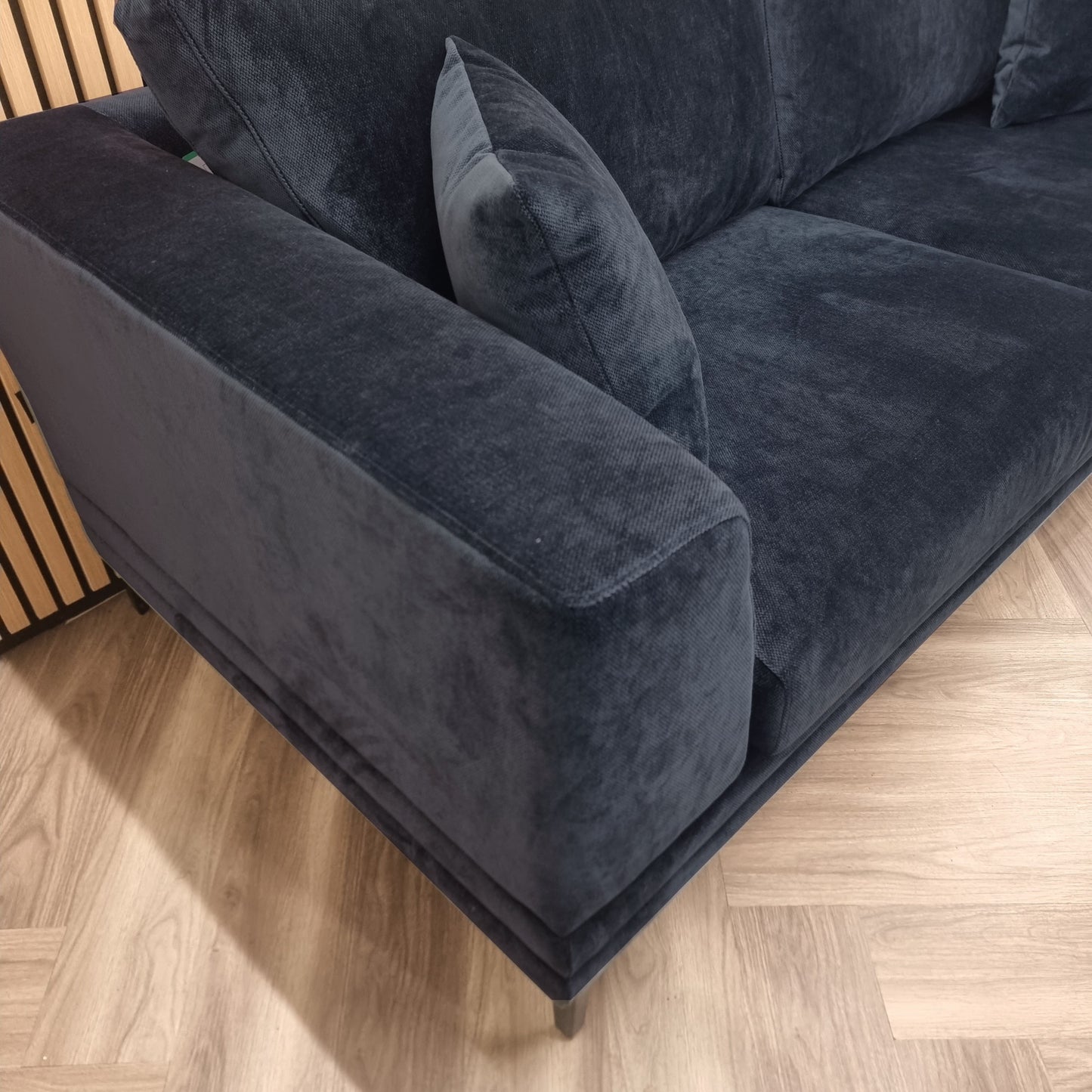 Aluxo LENOX Sofa