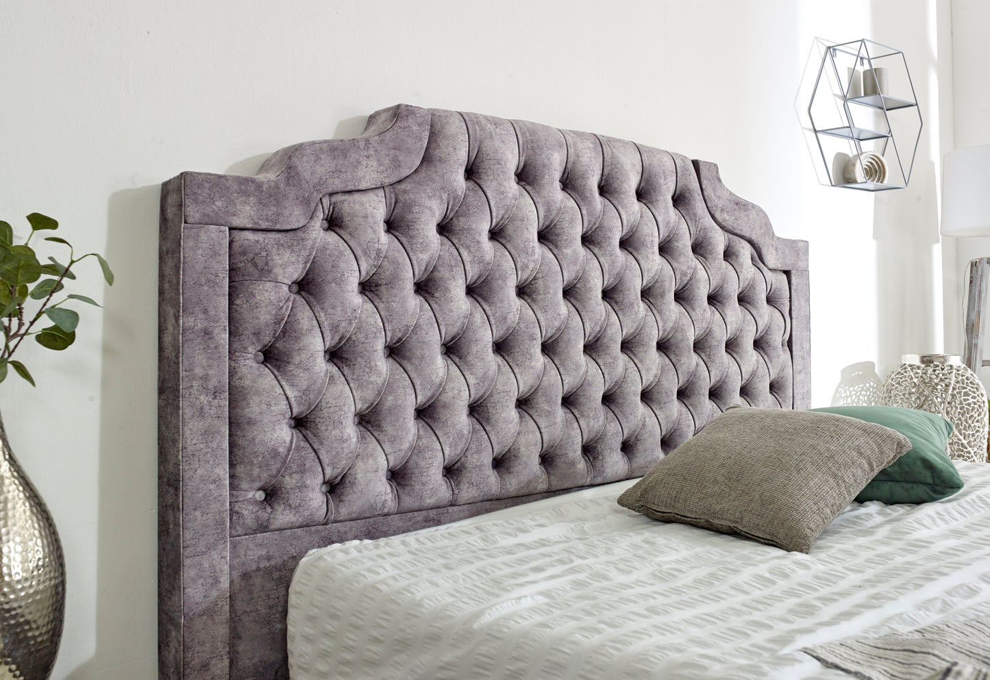 Richmond Bed
