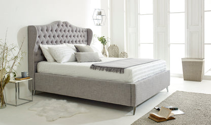 Victoria Bed