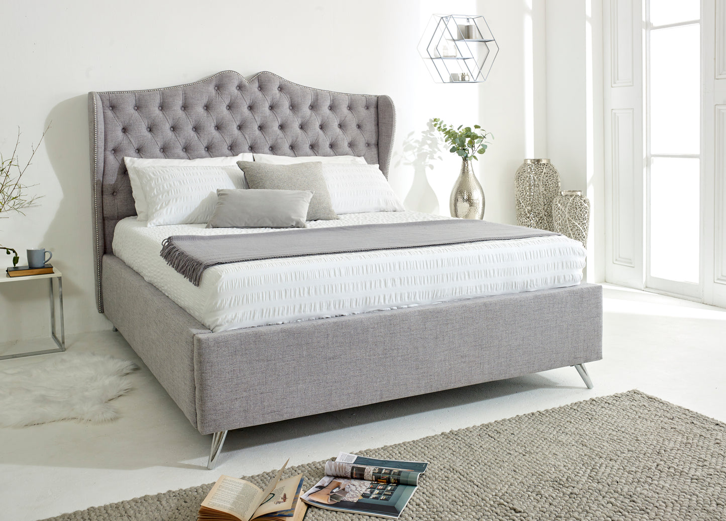 Victoria Bed